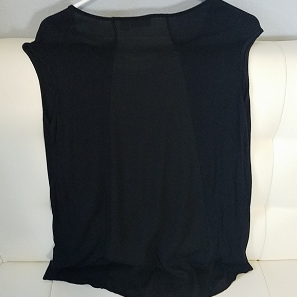 Top - Picture 2 of 2